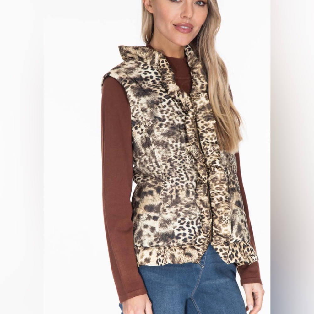 Multiples skin print vest
